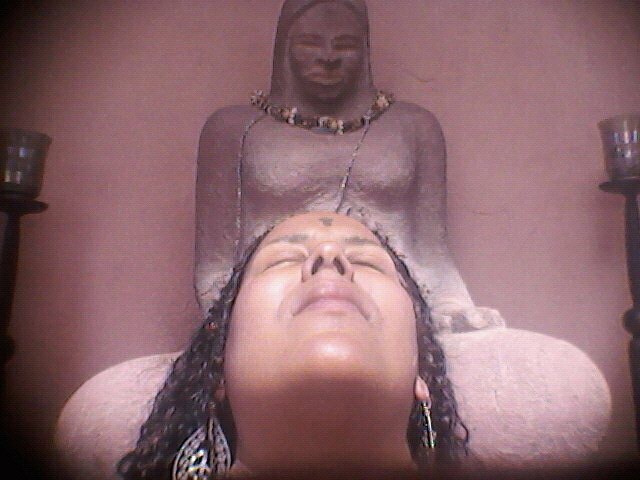 Madre del Mundo by Marcia Gomez